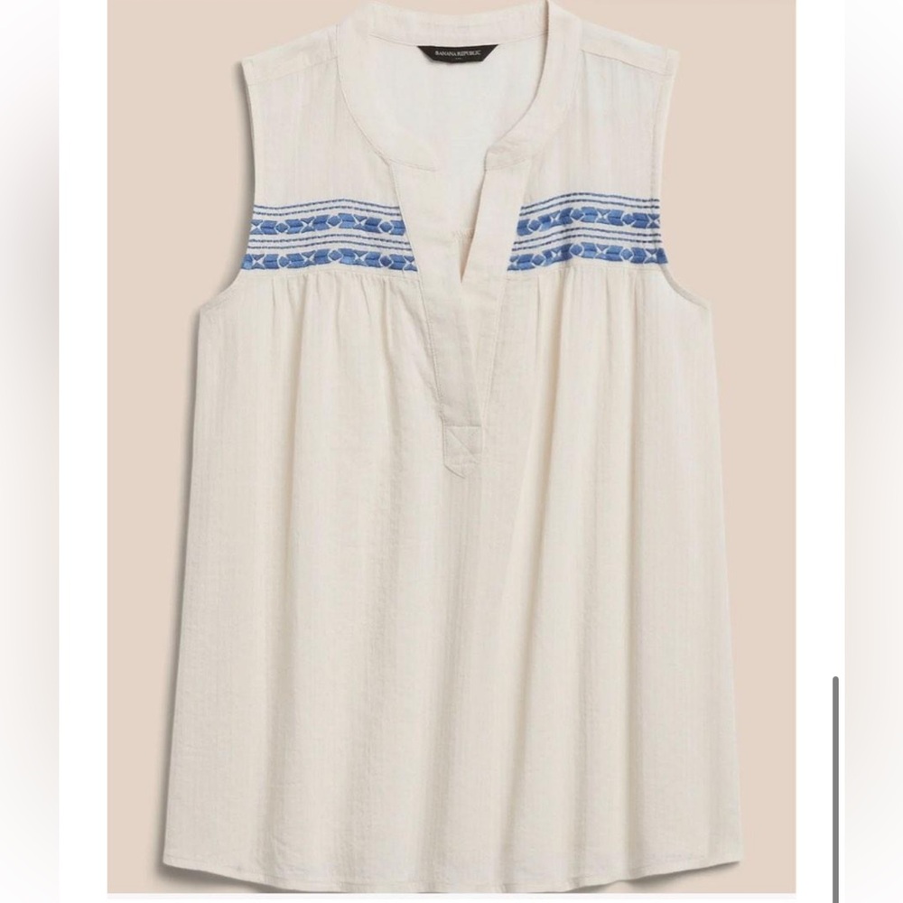 Banana Republic Sleeveless Embroidered Top Size Small